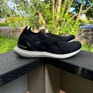 Adidas Women's Ultraboost DNA Slip‎ On Running Shoe Size 9.5